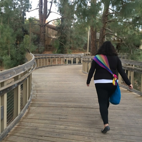 Meet your Posher, Christy - Picture 2 of 8